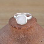 bague pierre