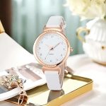 montre femme cuir